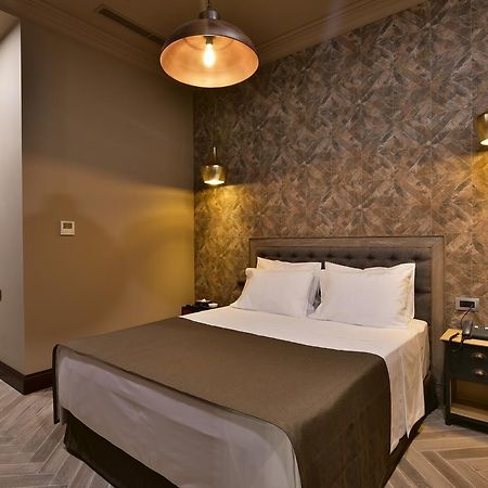 Bastille Hotel Yerevan Ngoại thất bức ảnh